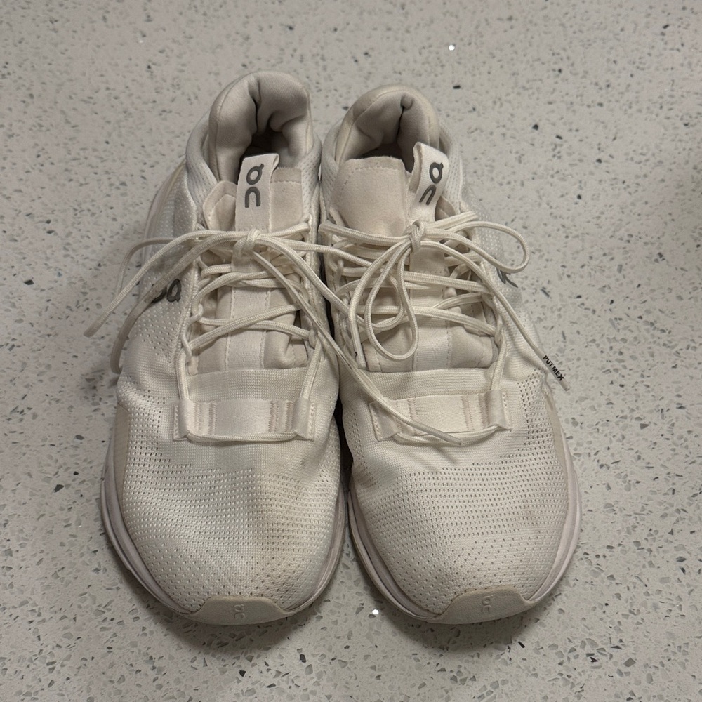 On Running Women's Cloudtec White Athletic Sneakers
